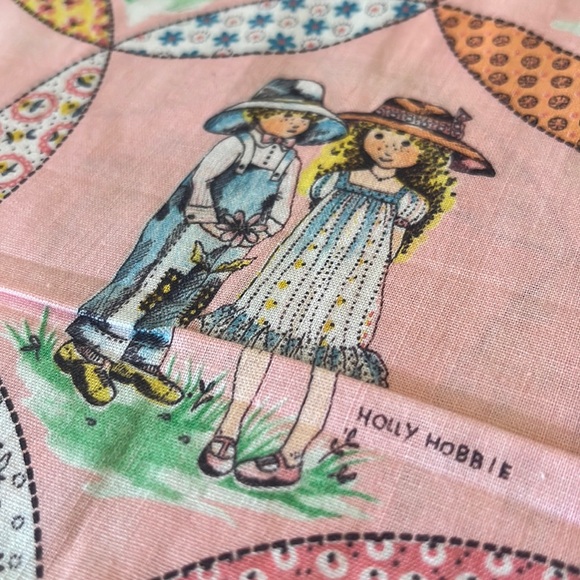 Holly Hobbie 50x19 Fabric Panel - Picture 2 of 7